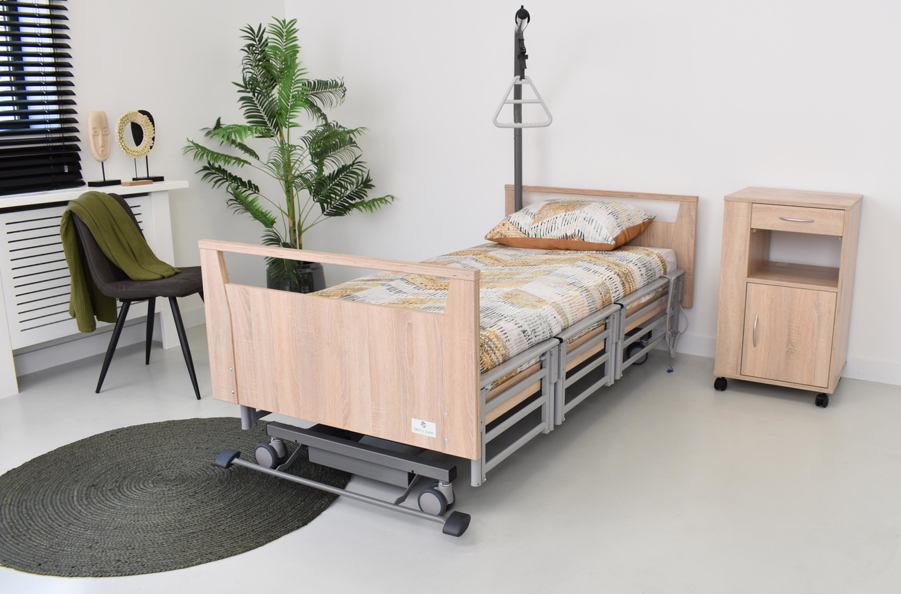 Elbacare Deluxe hoog-laag bed