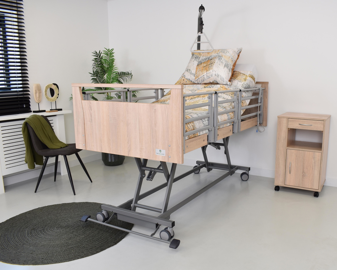 Elbacare Deluxe hoog-laag bed