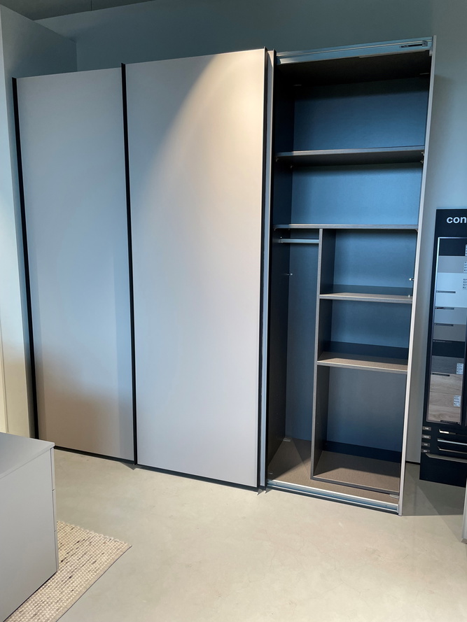 SHOWROOMMODEL NOLTE MARCATO SCHUIFDEURKAST KLEUR PERLA